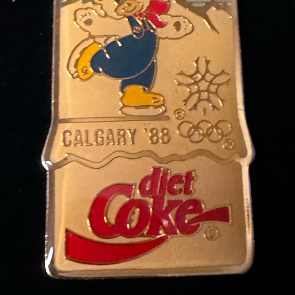 Diet coke Pin set #1 1988 Calgary Winter Olympics 5 pins in case w/ Box #KID 938 - Picture 5 of 8